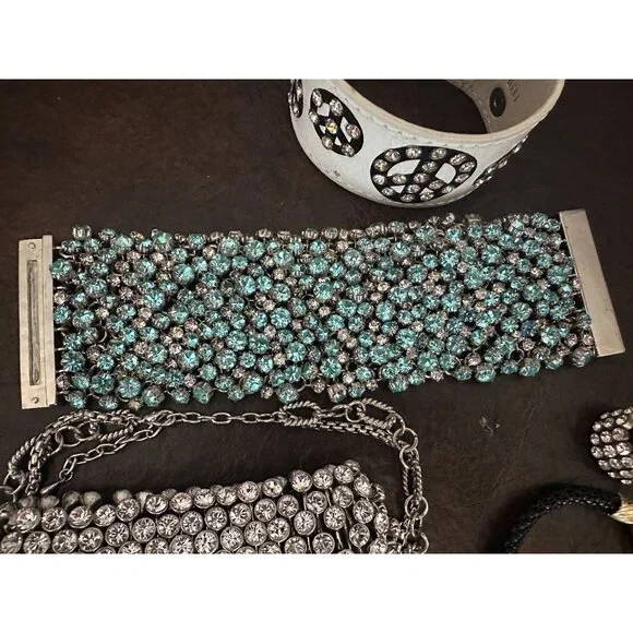 Gorgeous BLINGY lot of 6 assorted jewelry pieces - Picture 5 of 9